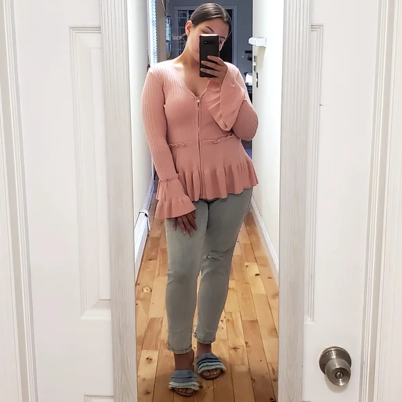 Boston Proper XS Pink Ribbed Knit Ruffled Peplum Zipper Front Cardigan - Picture 2 of 9